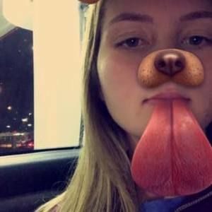 Meet your Posher, Nicole